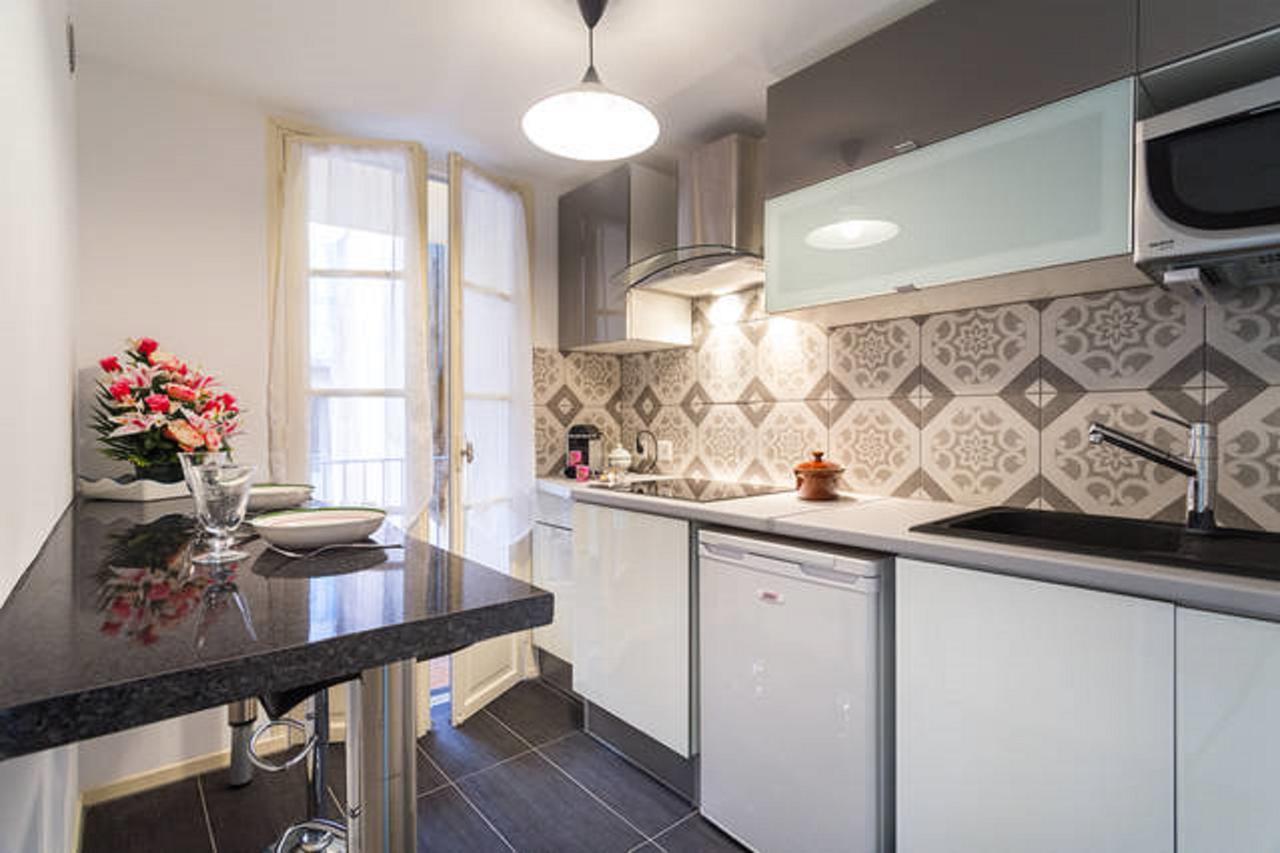 Le Malonat - Spacieux F3, Large Balcon, Climatisation, Vieux-nice *